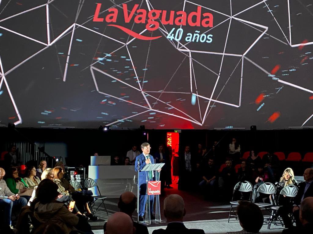 Acabamos el día Celebrando el 40 aniversario de la llegada del primer gran Centro Comercial a España 🏬, @LaVaguada.
✅Cuatro décadas que han revitalizado y dinamizado el distrito de @JMDFuencarral 
✅Espacio icónico de encuentro generacional.
 Muchas felicidades🎊