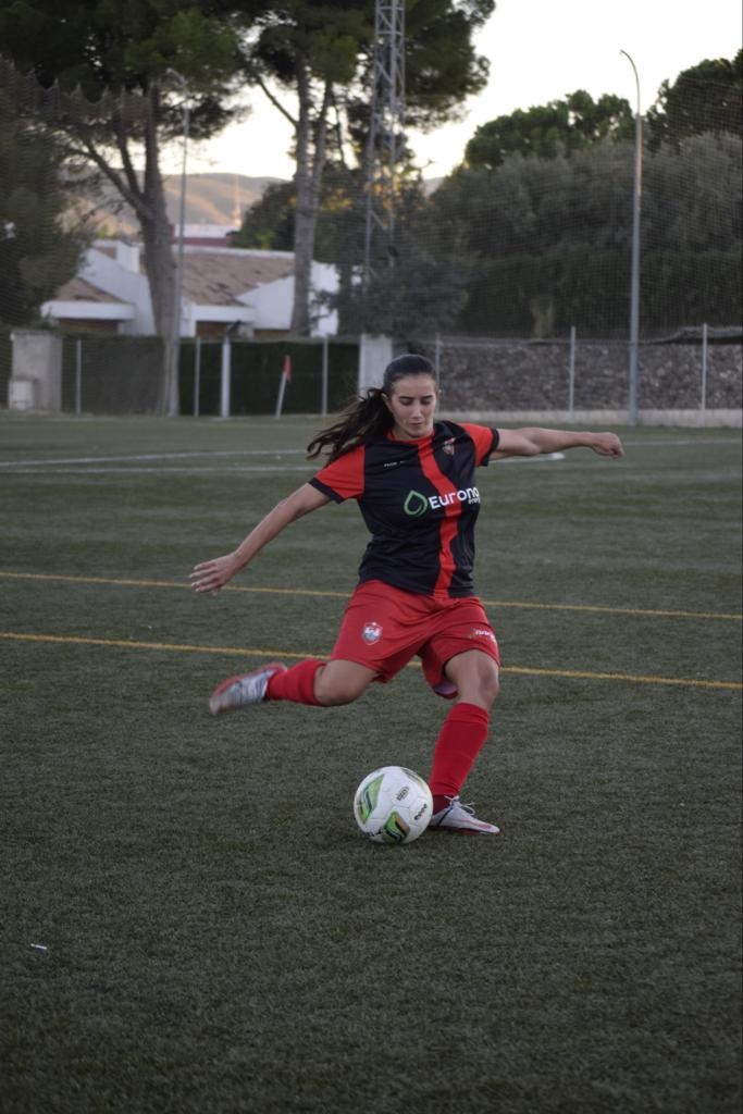 elenaolle's tweet photo. 🔴⚫⚽ https://t.co/nn0r0QlbhV
