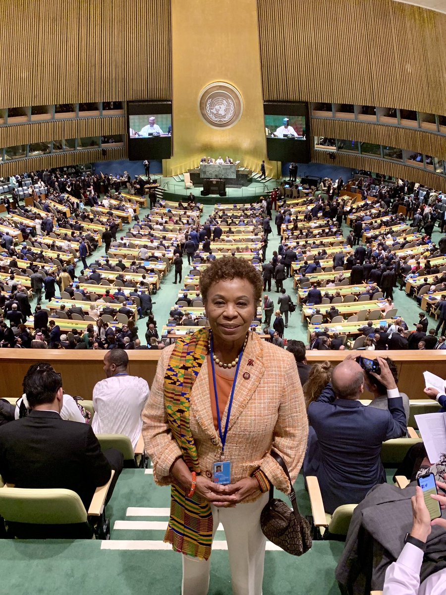Barbara Lee tweet media