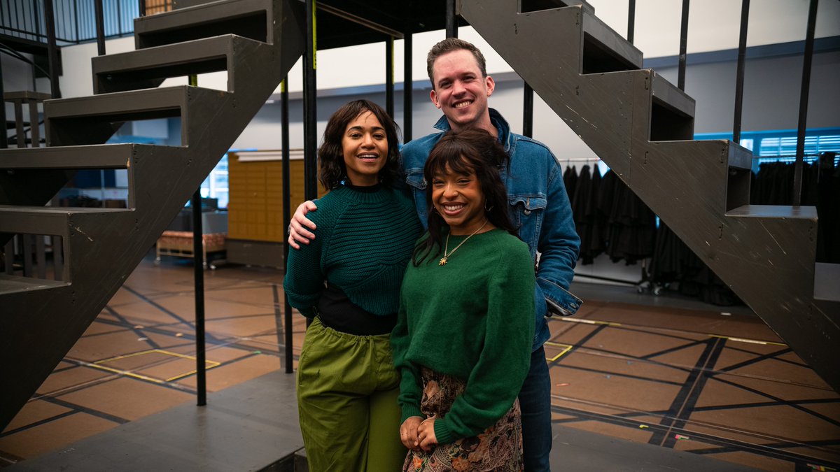 CursedChildNYC's tweet photo. Looking forward to another year at Hogwarts with these fantastic wizarding families starting November 14th! https://t.co/689nDourfL