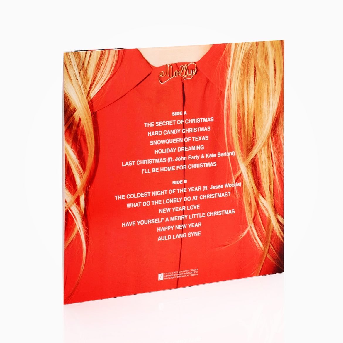 New signed candy cane vinyl from <a href="/mollyjburch/">Molly Burch</a> is available now, just in time for Christmas! 🎄

hellomerch.com/collections/mo…