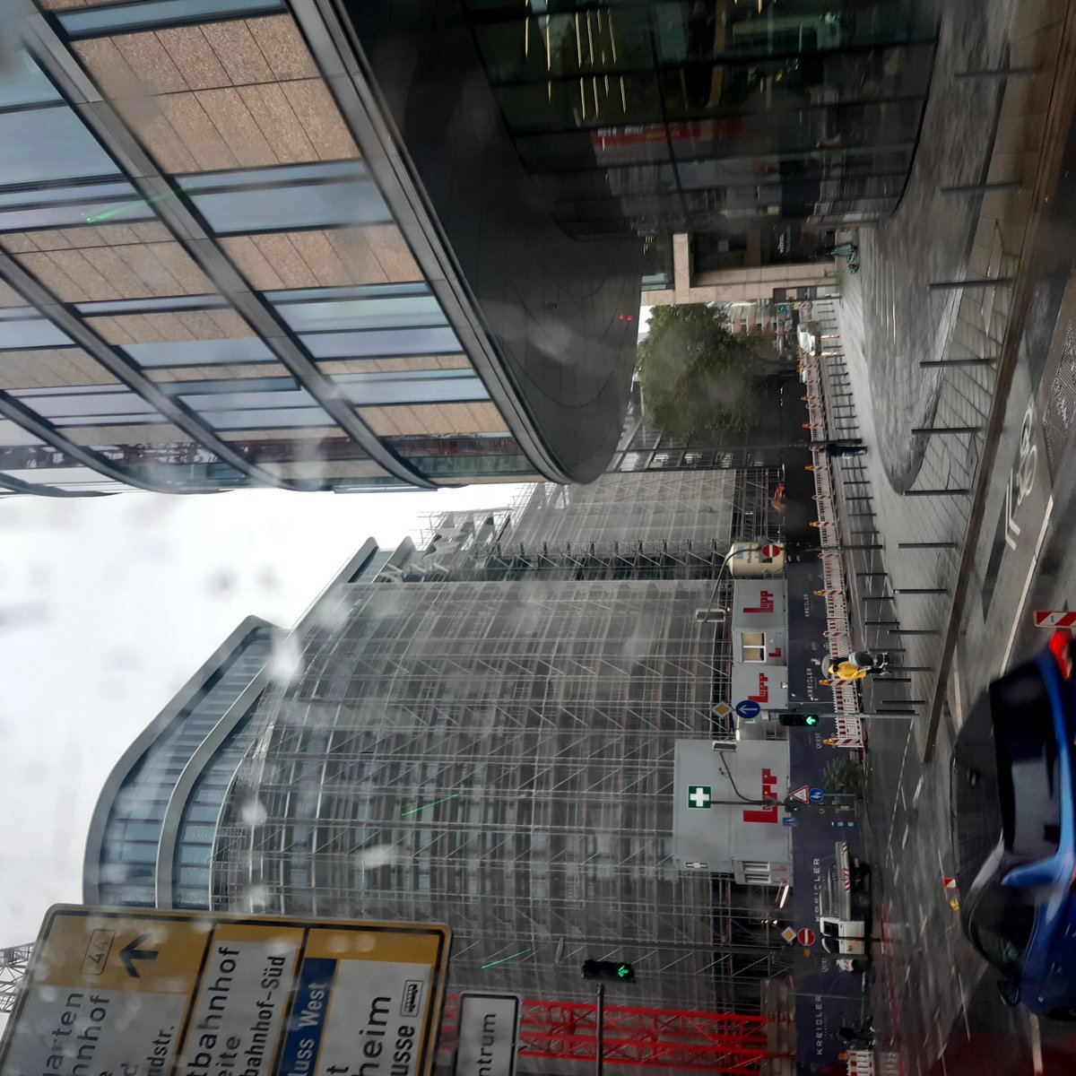 MahirwePatrick's tweet photo. Learned a lot today about the amazing architecture and welcoming people in Frankfurt, Germany. Most of people I met today seemed approachable, different from what I was told before:) https://t.co/DExaKqB1KQ
