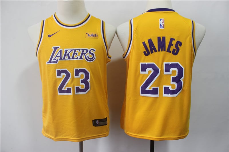 Pasion_Basket2's tweet photo. Si esta noche Los Ángeles Lakers ganan a los Denver Nuggets, actuales campeones, vamos a estar regalando esta camiseta de LeBron James entre todos los que deis RT a este tweet y me sigáis a mi y a @NBAFutQuality

🤞🍀 https://t.co/T0u7Xrovri