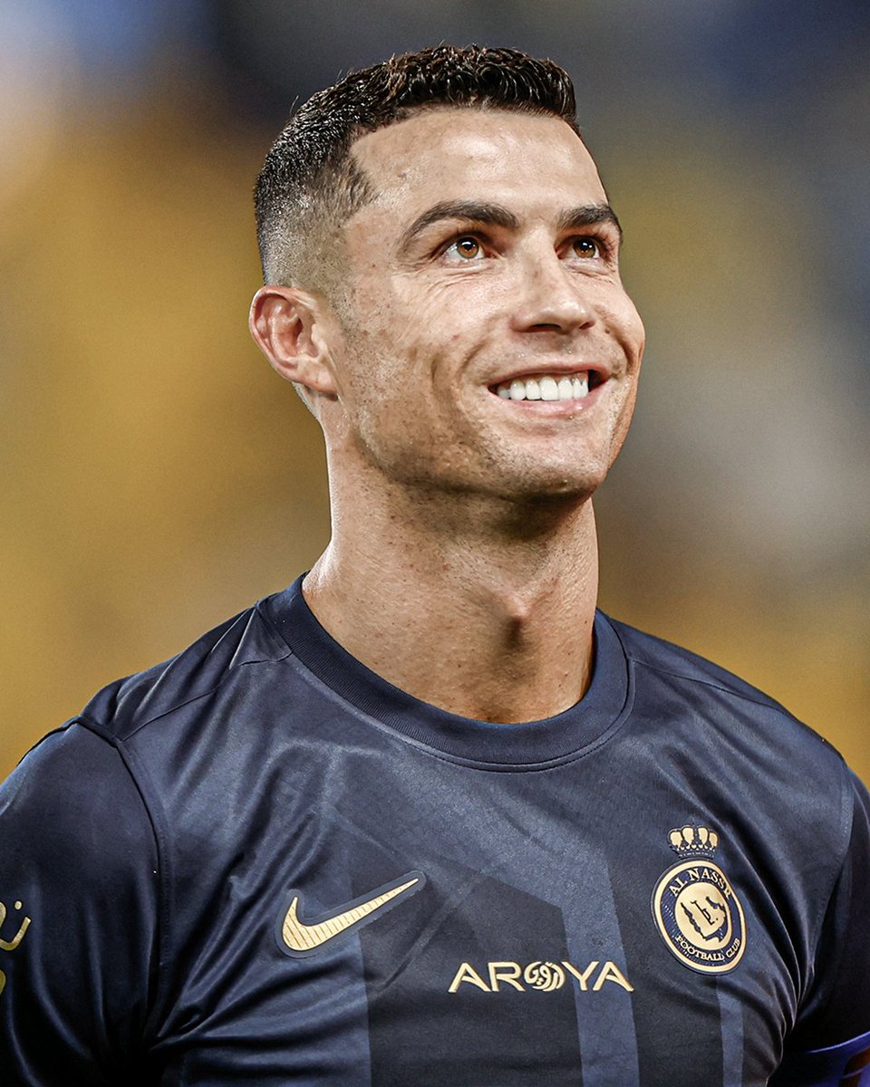 ESPNFC's tweet photo. Cristiano Ronaldo's brace and assist for Al Nassr in a 4-3 win puts them top of their group in the AFC Champions League.

3 games. 3 wins.

He's also the top scorer in the Saudi Pro League, and tied for most assists.

All at 38 years old 🐐 https://t.co/Klfu2R8vgZ