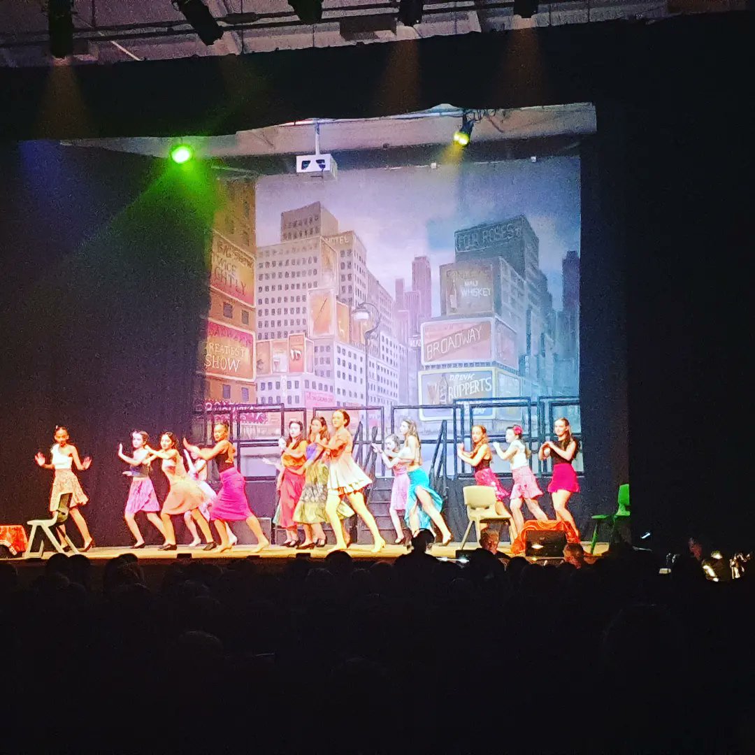 Mike Lewis 🌍 tweet media