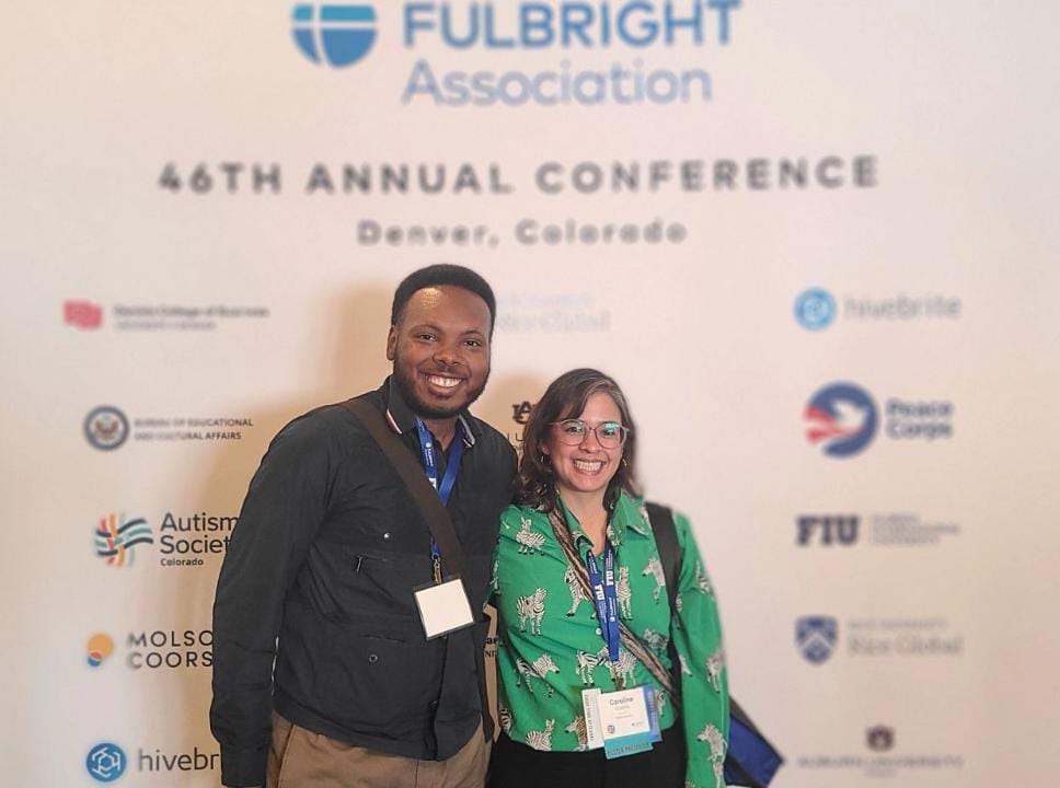 En Denver, #EEUU, la <a href="/FulbrightAssoc/">Fulbright Association</a> realizó su #FACON23 reuniendo #Fulbrighters de todo el mundo entorno a Cambio Climático, Justicia Social, Salud, Educación y Seguridad Alimentaria🌎💙
Carolina Cuesta, Beca Fulbright Pasaporte a la Ciencia 2018, participó del encuentro anual.