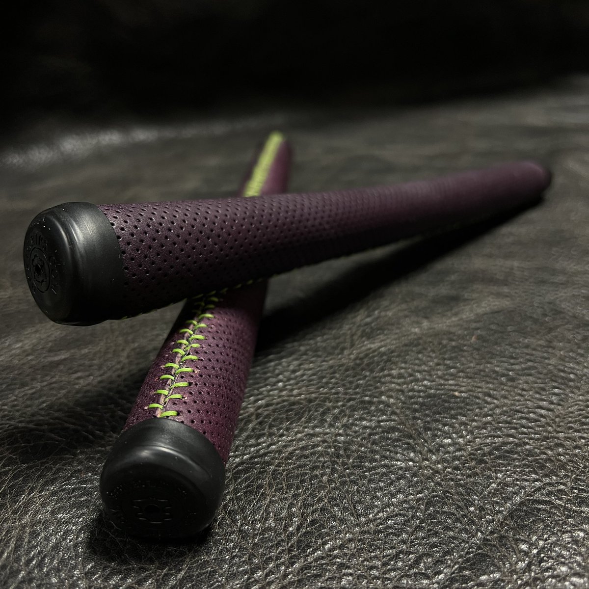 bestgrips's tweet photo. The Seasonal Halloween Leather Golf &amp; Putter Grips drop Friday as well as our first ever Seasonal Custom offering. You can pair the purple with any of our stitch colors and add your logo via engraving or pick one of our embossing dies to make it your own. https://t.co/myKE1Rj04r