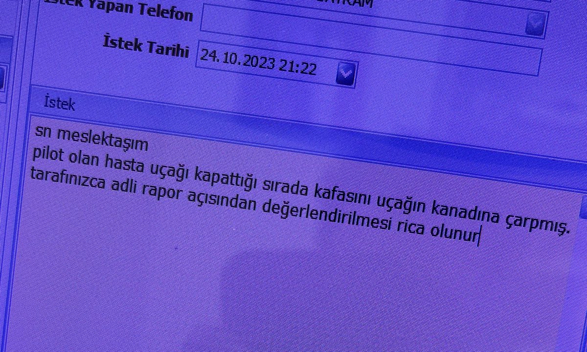 uçağa kafa attım
şahitlerim var