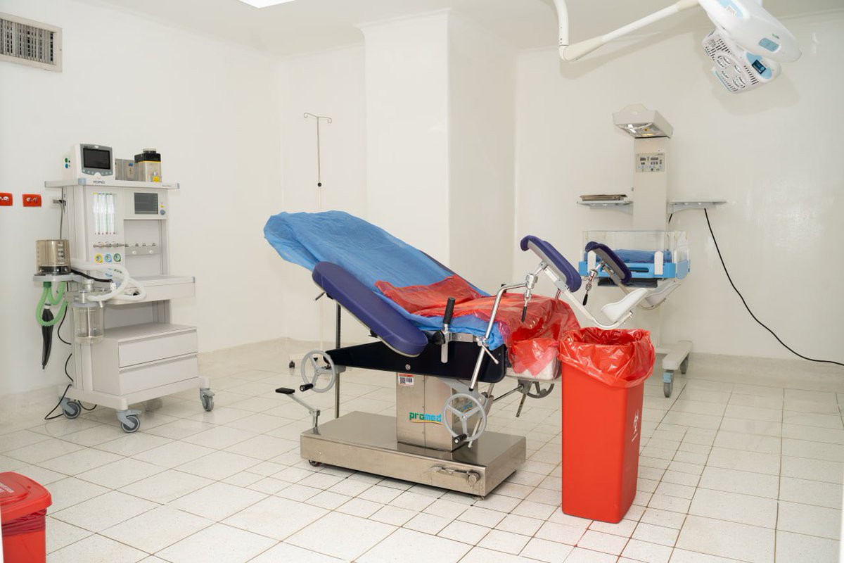 VirnaJohnson's tweet photo. Las mujeres embarazadas ahora cuentan con sala de parto en la clínica La Castellana,   nos alegra entregar esta buena noticia, además de la puesta en funcionamiento de una sala de cirugía y una sala de recuperación que beneficia a 284 mil personas del régimen subsidiado en Santa Marta.

Desde que nos devolvieron la ESE Distrital hemos trabajado en entregar resultados tras la pésima intervención del Gobierno Nacional anterior. Este es otro ejemplo de la excelente gestión pública de los Gobiernos del Cambio.