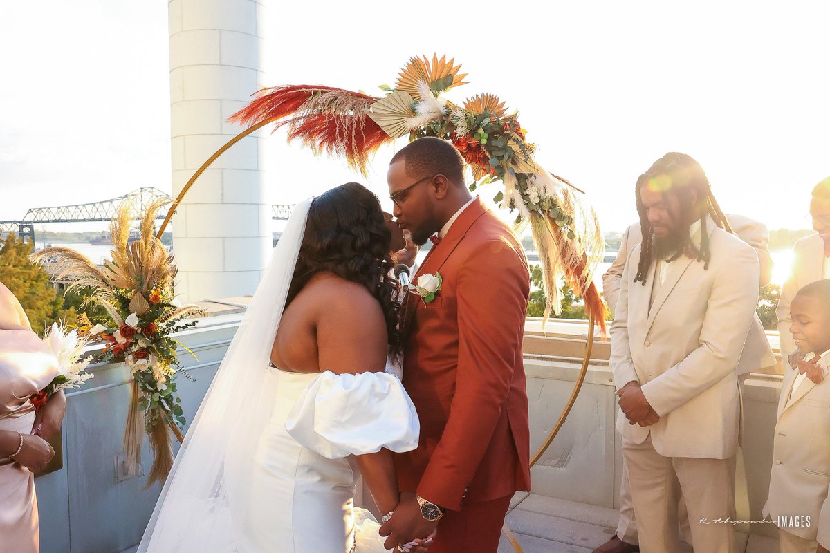 Adriannaandreil's tweet photo. I get to spend forever with the man of my dreams🫶🏾✨ #TheMackyons https://t.co/kzSlaOMSCH