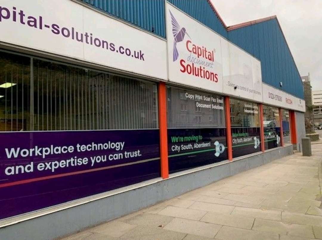 print_signage's tweet photo. The install team applied these full colour printed self clings to the frontage of Capital Solutions in Virginia St.
The company are relocating to City South after many successful years in the city centre. #newbeginnings #agilicozero #citysouth #aberdeen #graphics #windowdecal https://t.co/Hx3VeBvb2l
