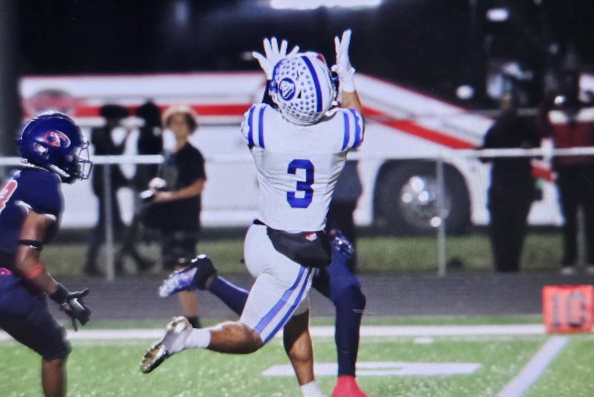 Jesuit Tigers Football (@jesuittigers_fb) on Twitter photo Great point by <a href="/Willy_Suarez3/">WillySuarez</a> - Armwood, Bishop Verot, and Tampa Bay Tech are a combined 23-3 this season.
The Tigers are all 3 losses.
#AMDG #GoTigers #JesuitFootball Great point by <a href="/Willy_Suarez3/">WillySuarez</a> - Armwood, Bishop Verot, and Tampa Bay Tech are a combined 23-3 this season.
The Tigers are all 3 losses.
#AMDG #GoTigers #JesuitFootball