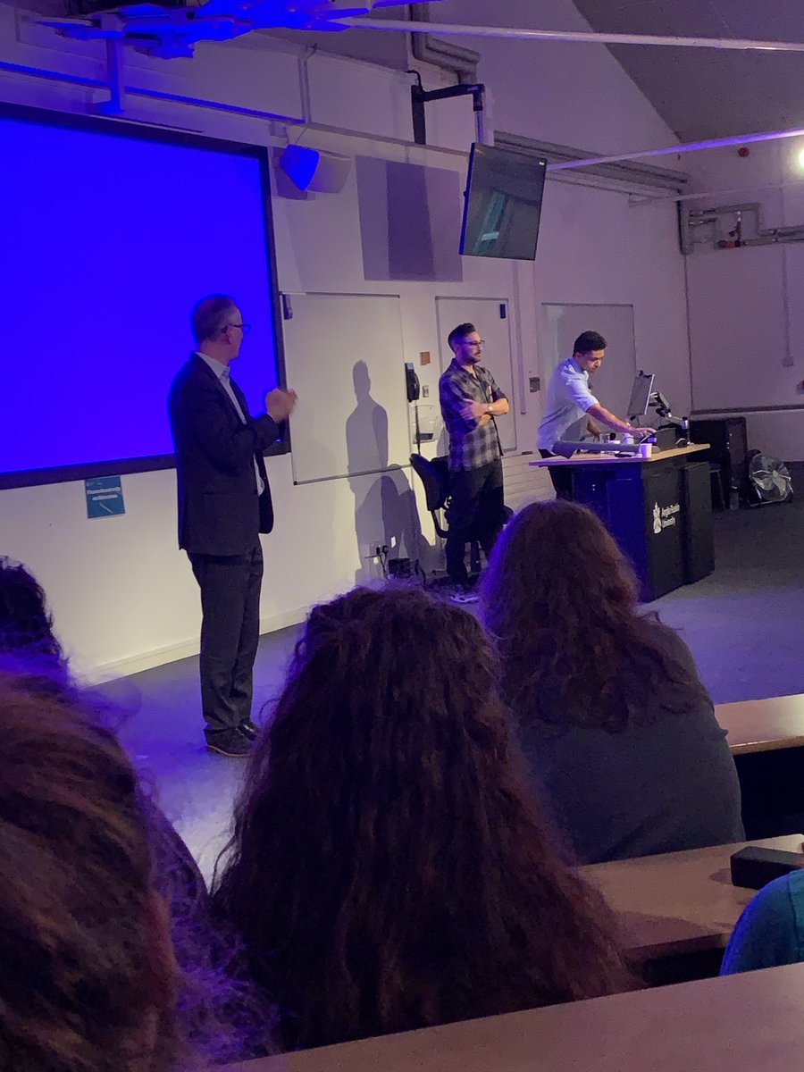 #AdamRutherford just gave an excellent lecture at #ARU on debunking the ‘science’ of race and illustrating how race is socially constructed. How science is distorted in popularising white supremacy