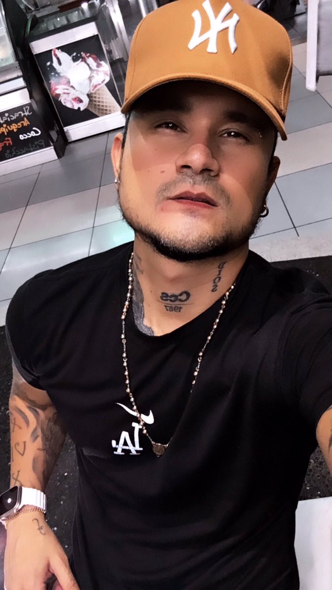 JJ_OFFICIAL's tweet photo. #caracas https://t.co/i88SZmUGzP