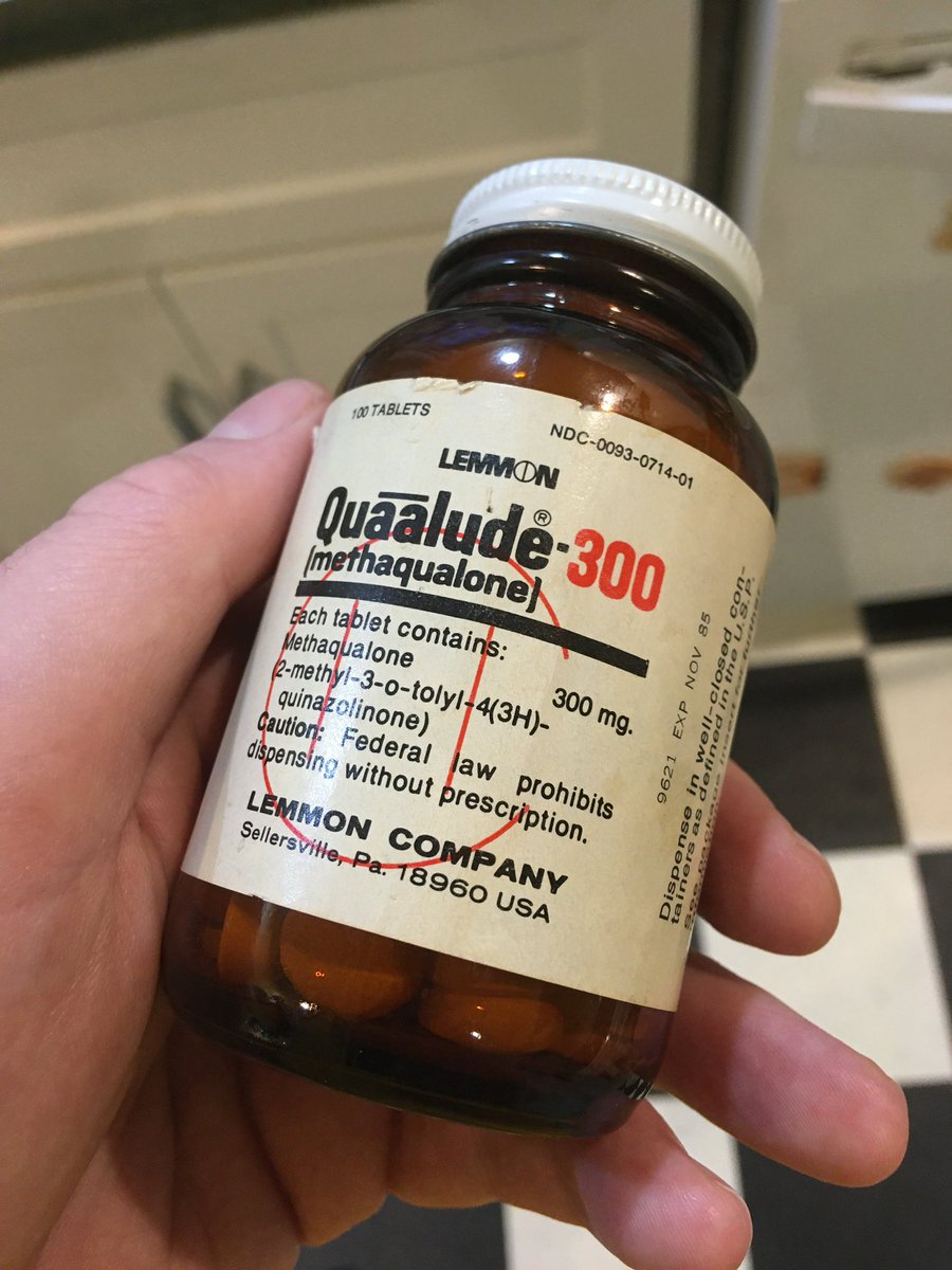 TACTlCALSANDALS's tweet image. Pregaming for Phillies tonight