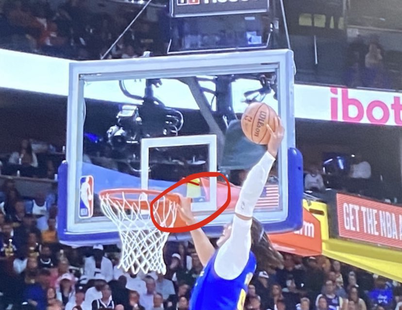refs really letting Nuggets CHEAT 😭😭😭

Lakers dont stand a chance 😭