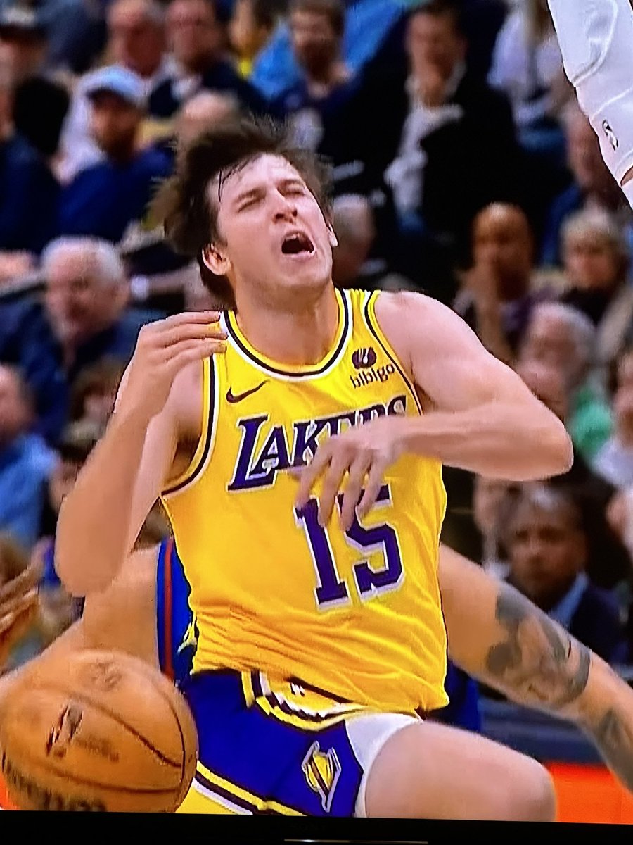 Thisiscjmills's tweet photo. #austinreeves is #cameron from Ferris Buellers day off. #lakers #Nuggets https://t.co/1kbBnj08sU