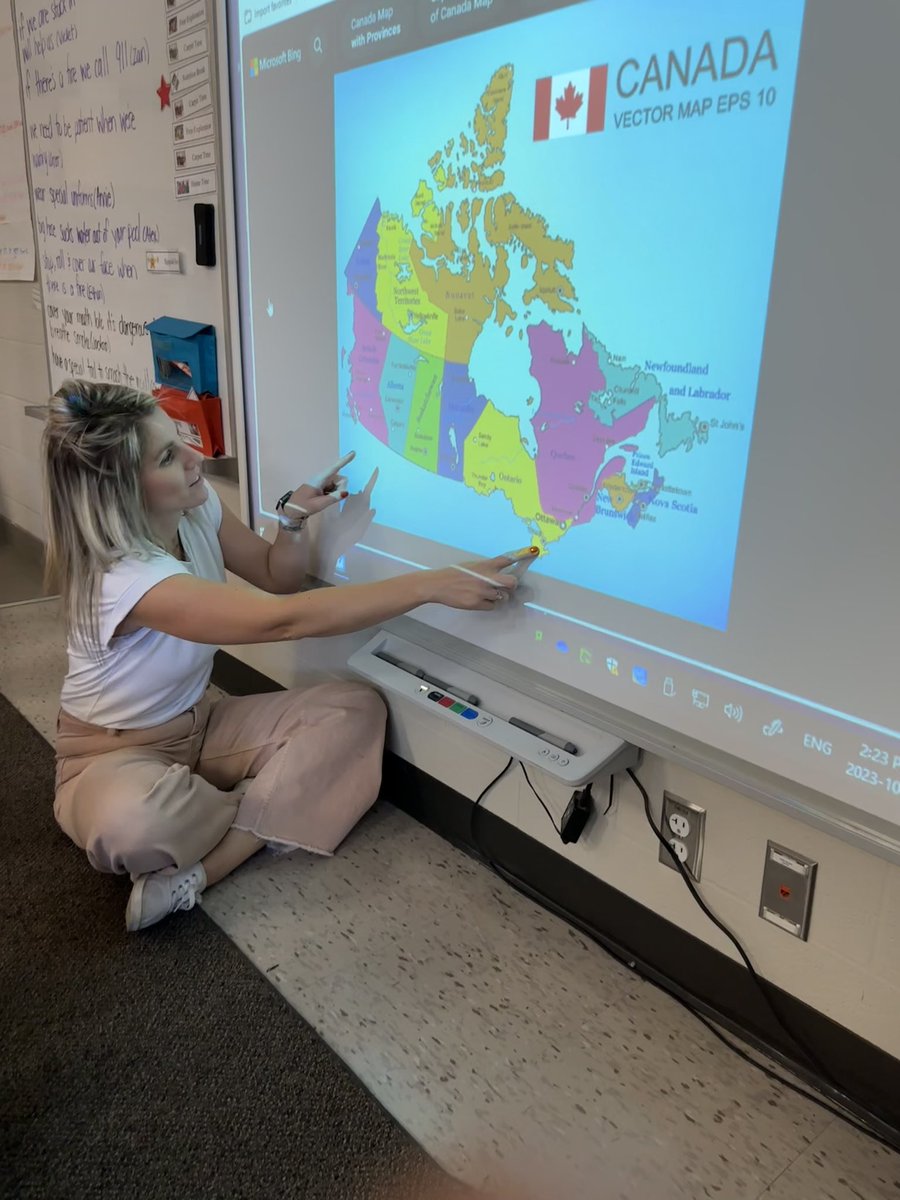 We got 2 new alphabet letters from the Canadian Letter Exchange today <a href="/SACTVDSB/">Sir Arthur Currie PS</a> So much excitement from our class as we learned about Calgary and opened the letter ‘H’. Students are already making predictions on what the other alphabet letter is @LisaPaiva6  <a href="/TVDSBKinder/">TVDSBKindergarten</a>