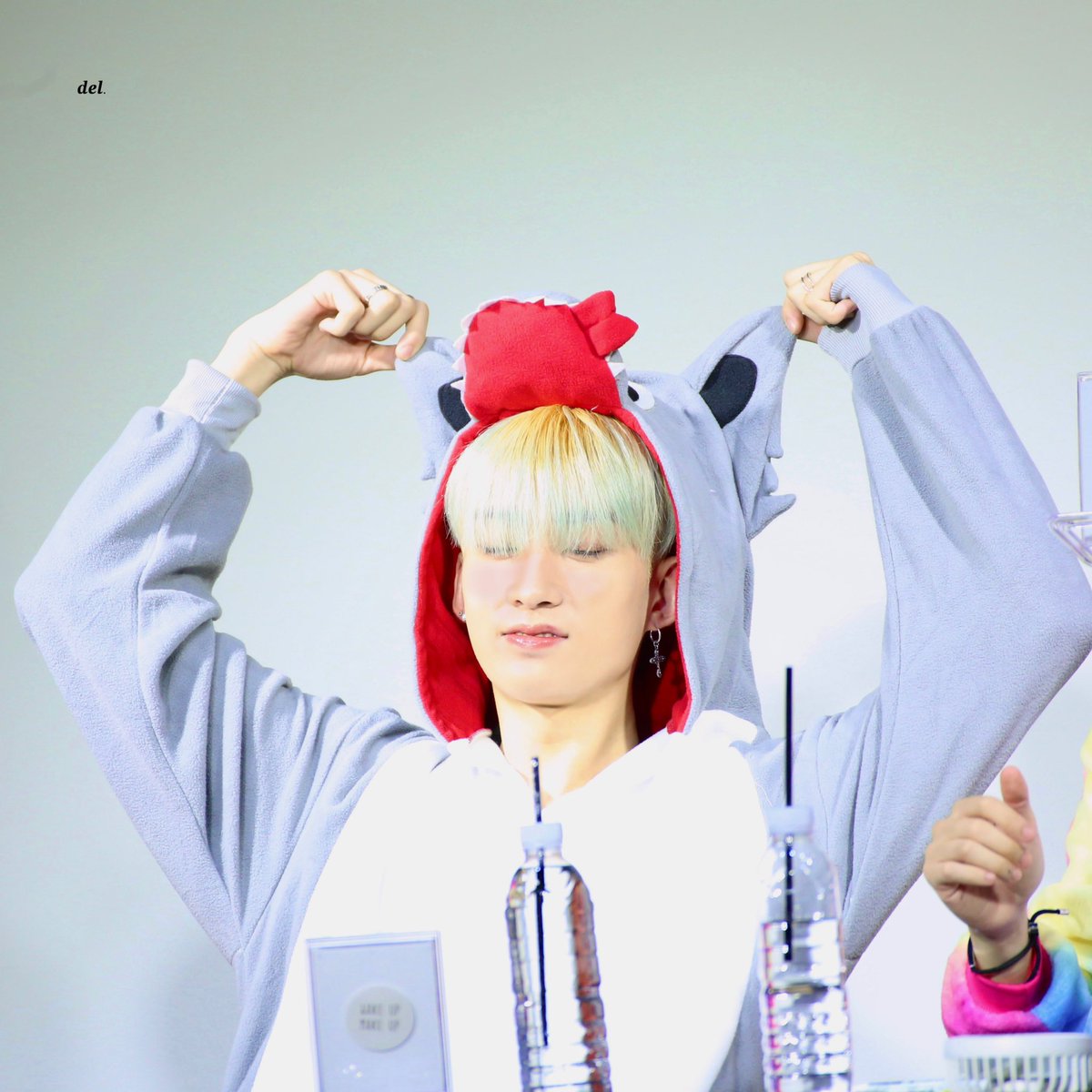 WAIN1025's tweet photo. 230715 HQ

생일축하해🐺🩶

#소디엑 #XODIAC #웨인 #WAIN @XODIACOfficial https://t.co/oHTwymvrk6