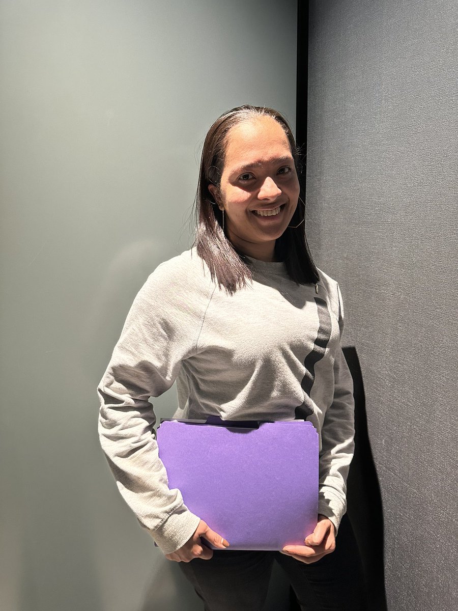 5ByMick's tweet photo. @WNYUNIONSQUARE  Jennifer C from WHATEVER-WHENEVER saved me. WI-FI  was unavailable ln the city + when I called unable to join a call, Jennifer was in my room in 5 min, handing me 2 phone hotspots options, staying to ensure success. THIS is service. @Marriott promote this leader! https://t.co/SIfBZ5XdOC