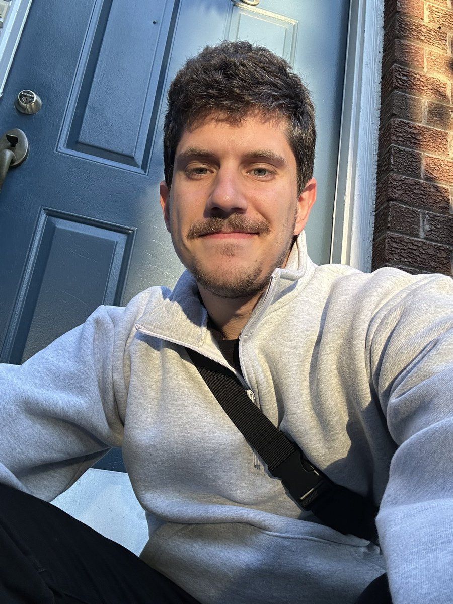 ottotorono's tweet photo. Some late autumn sun :) https://t.co/Cb45BVngFU