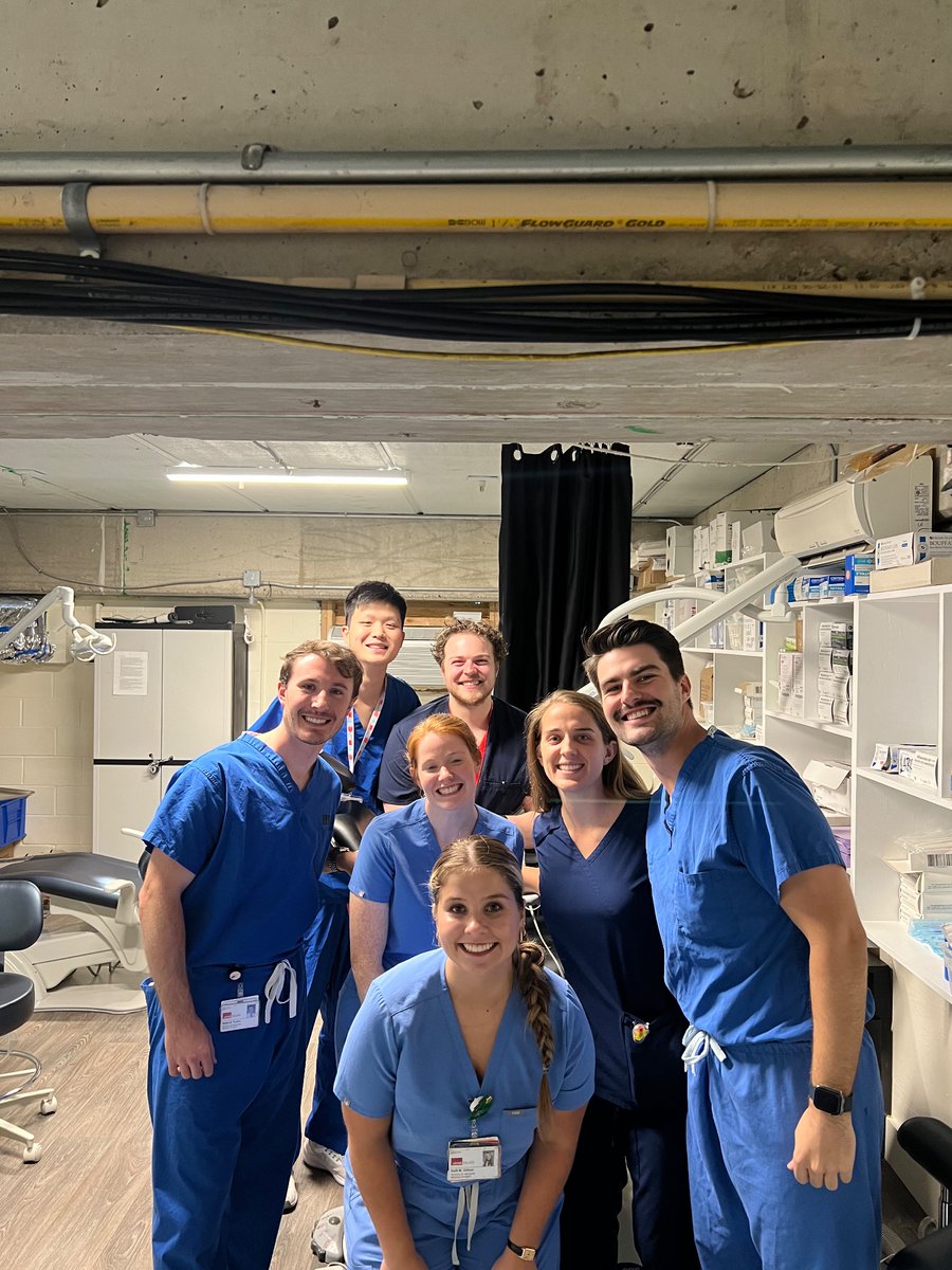 cocoannstewart's tweet photo. Can you spot the difference? 

Look at this outstanding crew. So proud of our vasectomy clinic med students and esteemed tennis playing vas cutting residents!!! https://t.co/EFeP7WmVvk