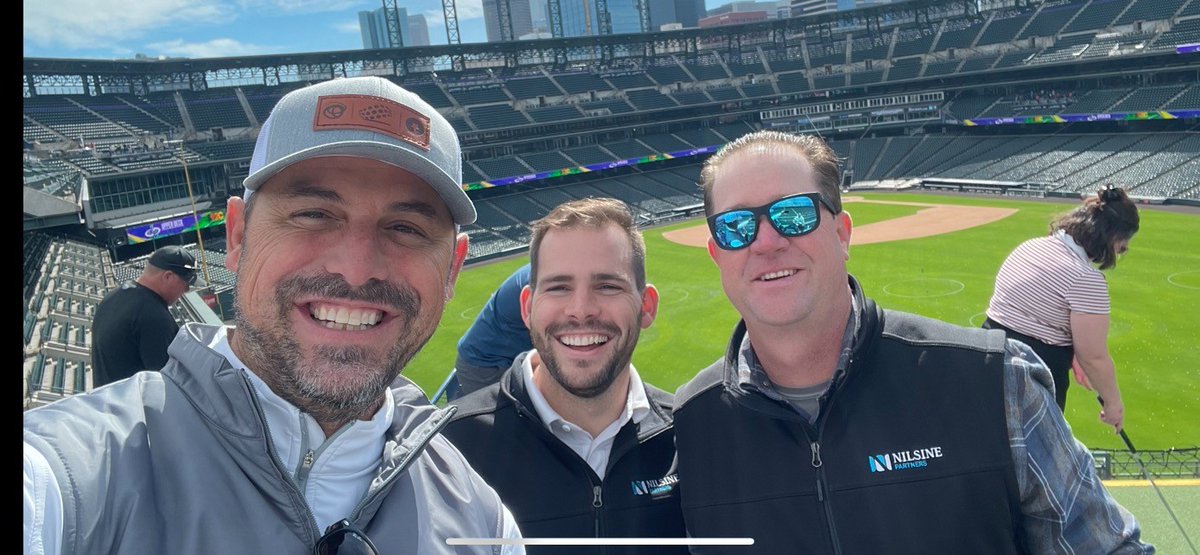 We had the opportunity to host a small group for an event with @upperdeckgolf. Not every day you get to hit golf balls inside of the #ColoradoRockies stadium! Great day of fun & laughter.  

#NothingWithoutFun #Rockies #wealthmanagement #finanicaladvisor #financialplanning