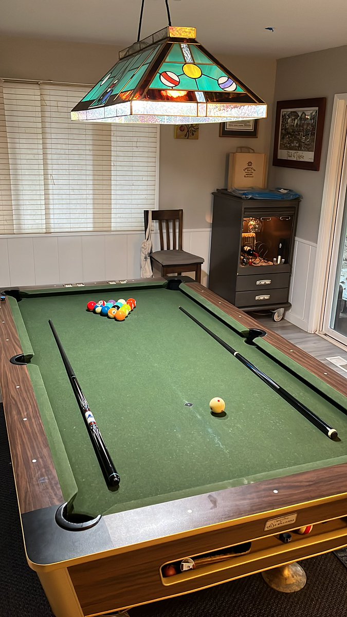 Kyle68556518's tweet photo. Getting Close to finishing the Game room!  Light is up and Amazing!  Got new Cues 🤑,  Balls and now it’s time for new felt,  the old stuff is just a bit loose. https://t.co/1wDwekMZfV