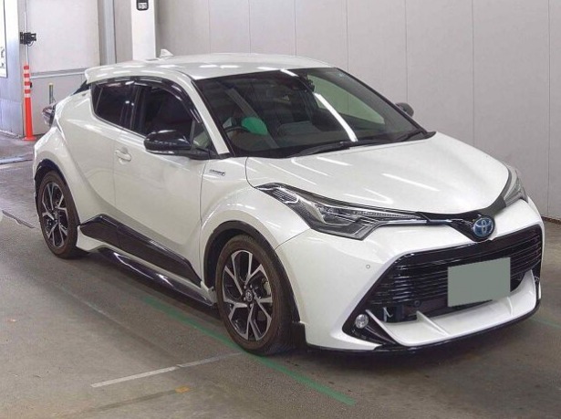 BOBOCITY's tweet image. Maker: ```TOYOTA```
Car Name: *CH-R G Package ZYX10*
Registration Year/month: 2017
Engine Size: 1,800cc
Mileage: *68,000Km*
AUTOMATIC 2WD PETROL

*Inspection &amp;amp; CNF price upto port of Kingston, Jamaica: $ 16,000USD*