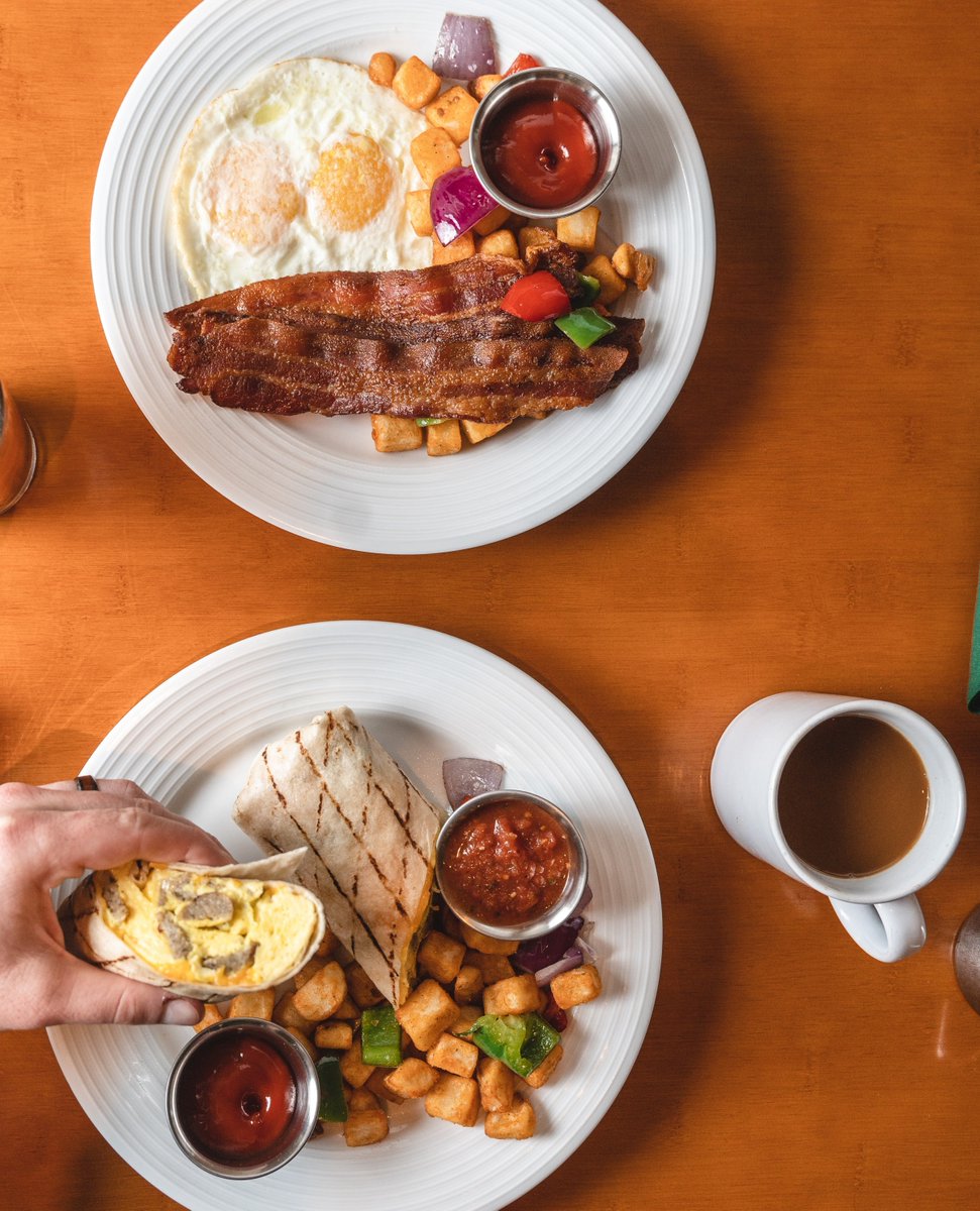 Join us for brunch, we'll see you soon. 🍽 // 📷 @stephaniekellyphoto