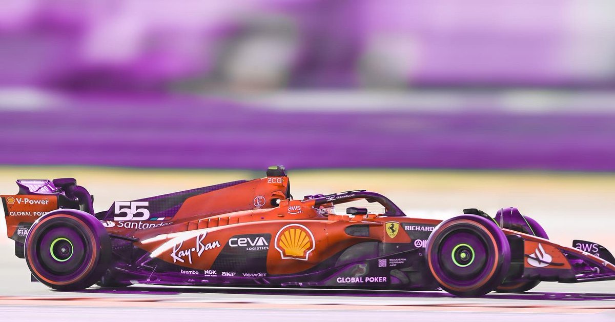_tosh_97's tweet photo. Some pics from F1 United States Grand Prix at @COTA 

Shot on canon eos-r7

@LewisHamilton @Max33Verstappen @Carlossainz55 @SChecoPerez 

@MercedesAMGF1 @redbullracing @Ferrari @F1 https://t.co/cq9YFNS9GQ