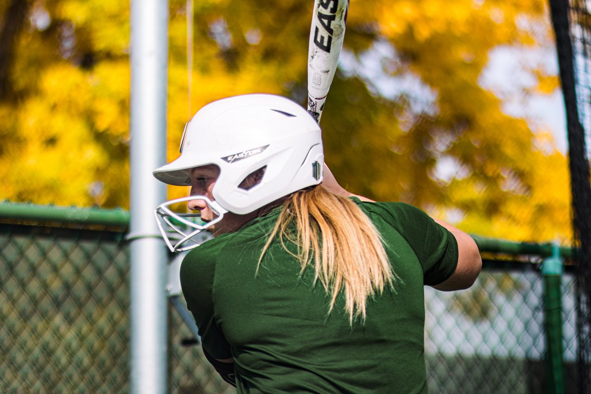 CSUSoftball's tweet photo. Our field in the fall >>> 🥰🤩

#Stalwart x #CSURams https://t.co/M7HaivZCnA