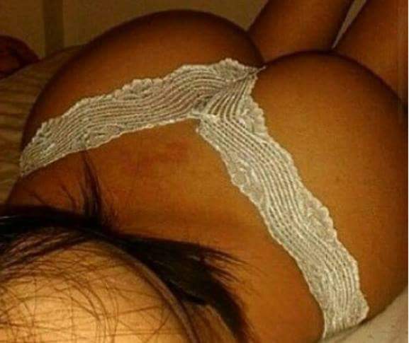 Fernand32210499's tweet photo. Ella es Vanesa (25 años) nenita nueva en Estetica masculina Cassandra la encuentras de 1 pm a 8:30 pm de lunes a sabado citas o mayores informes a  nuestro numero local 3336152894 o si lo prefieres a nuestro Whatsapp 3339018979 https://t.co/hOnUme15kF
