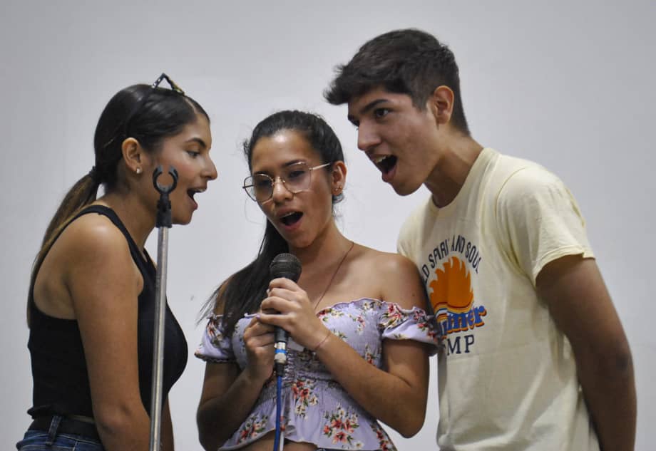 PrensaULANurr's tweet photo. Resaltan importancia de los DDHH mediante festival musical universitario. El evento fue organizado por el #Cenurr y #TodosPorLaEducación
https://t.co/abkbf8vklW
#UniVe
#ULA
#Trujillo
#24Oct https://t.co/y9Okox47Wr