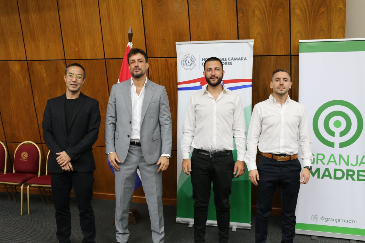 Cannapy_'s tweet photo. Participamos de la Segunda Conferencia Internacional sobre Cannabis Industrial. El espacio permitió recoger información y experiencias enfocadas al fortalecimiento de un modelo justo en beneficio de todos.
Más detalles aquí: https://t.co/1uxBONOwT3.
#CannaPy https://t.co/0q7G7DQhAN