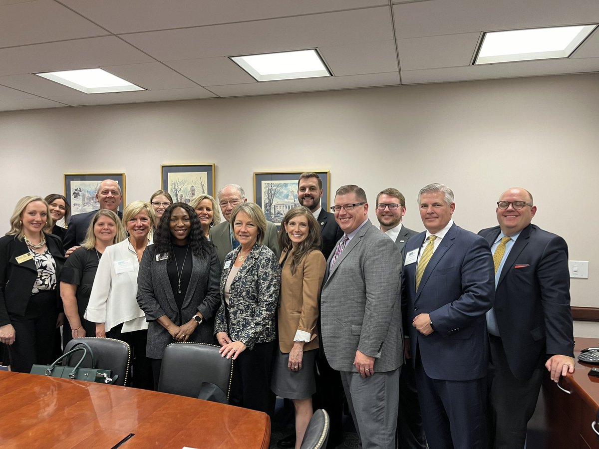 Andrea Woodard tweet media