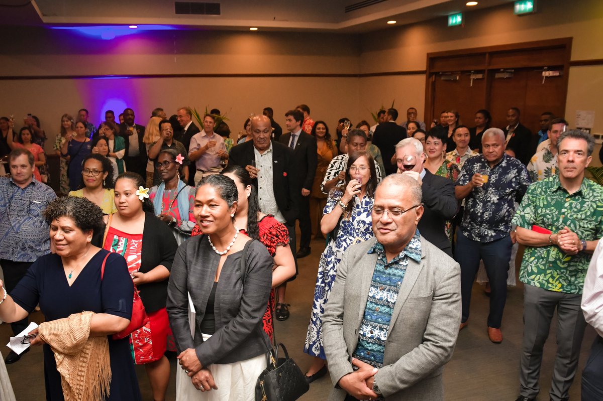 UNinFiji's tweet photo. Vinaka H.E. President Ratu Wiliame Katonivere, PM Hon. @slrabuka and our friends and partners for joining us yesterday to mark #UNDay2023. Let's continue working towards a better world and recommit to leaving no one behind as we strive to achieve the #SDGs. 

@DirkWagenerUN https://t.co/kUDOjexKHZ