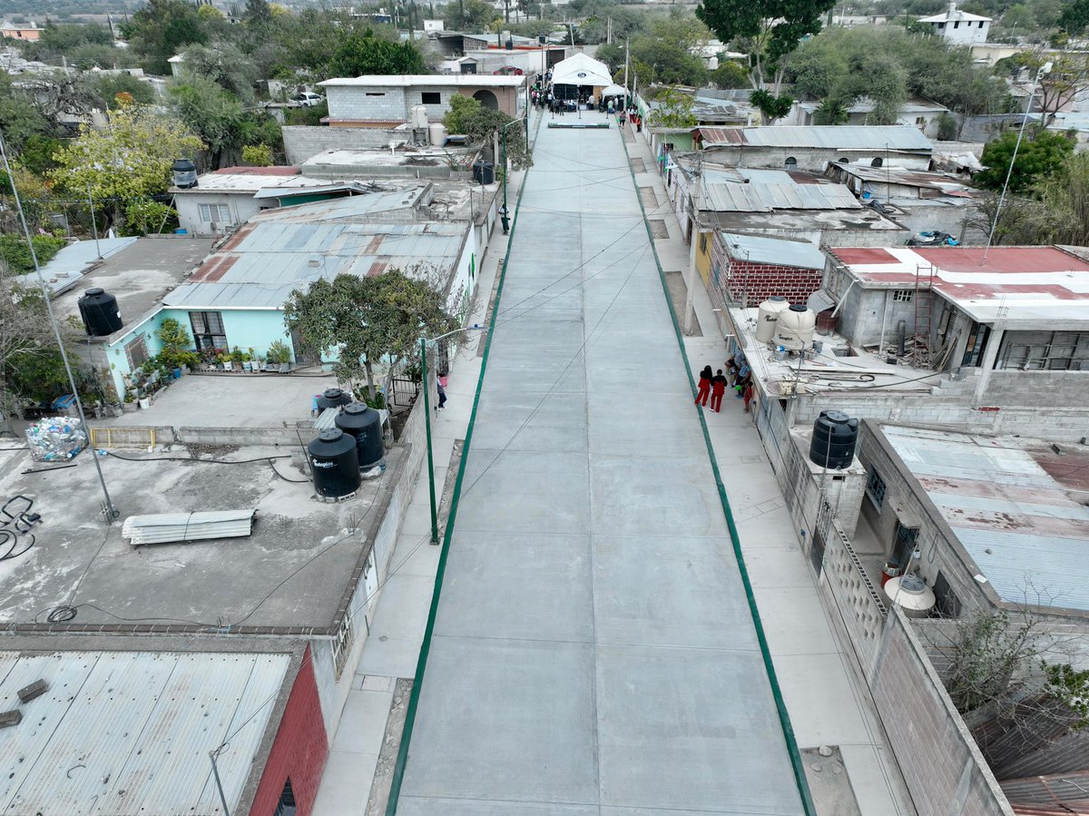 Así quedó la calle Francisco Villa. Ahora mis ahijadxs de Cárdenas cuentan con una nueva vialidad más segura e iluminada. Grandes cambios estamos haciendo por San Luis Potosí. 🙌🏼