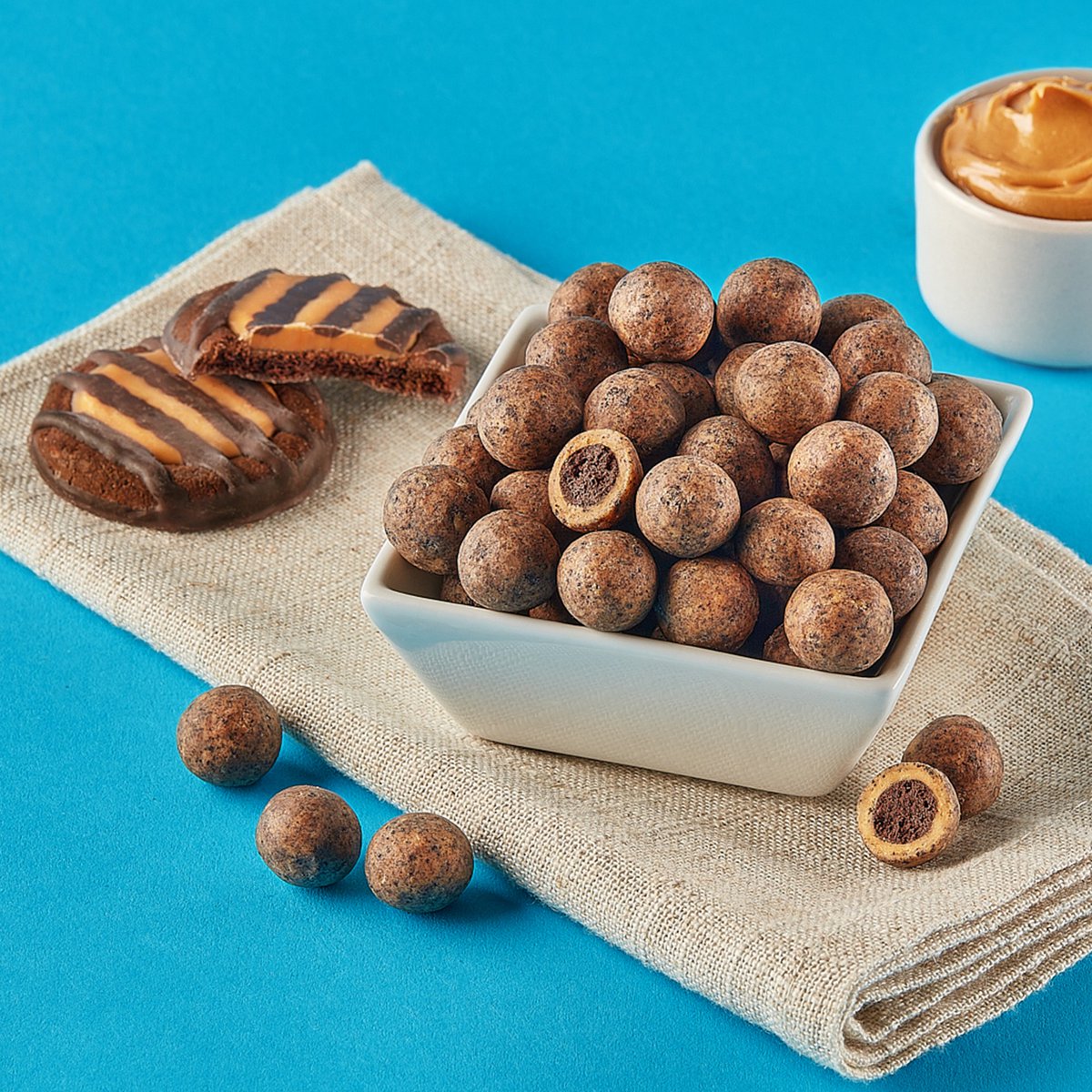Have you had a chance to try the new SKIPPY® P.B. Bites in Girl Scout Cookie™ inspired flavors? Each Girl Scout Cookie™ inspired flavor variety features a crunchy center with a soft, non-sticky peanut butter coating for easy on-the-go snacking