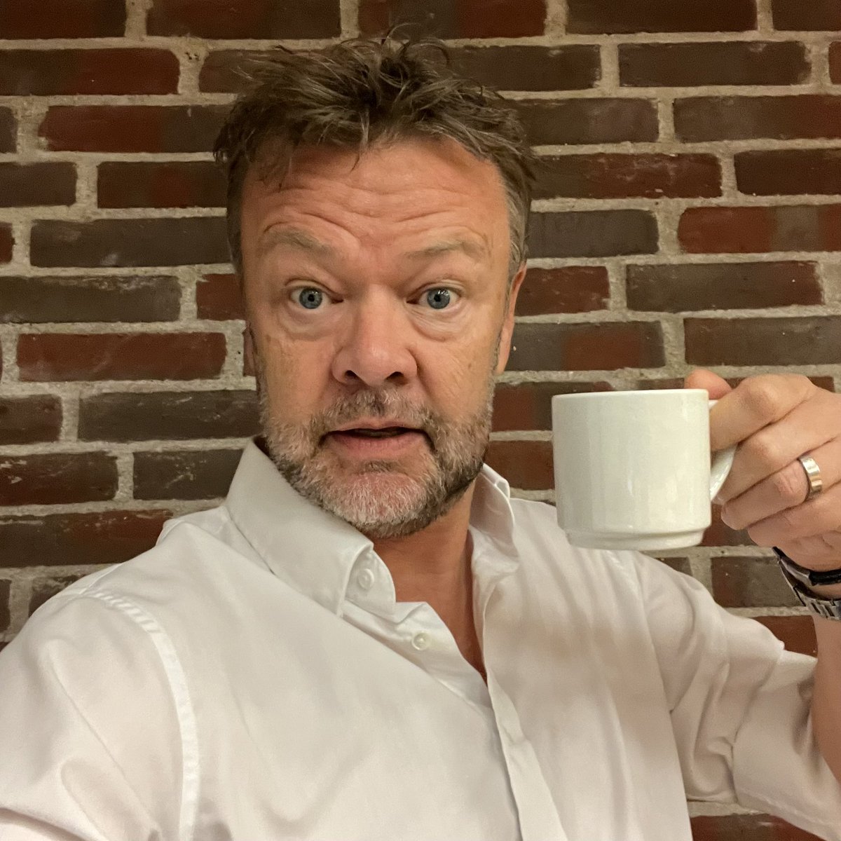 Carsten Bang (@bang_carsten) on Twitter photo Kaffen var sort… det var jobbet for Told og Skatteforbundet ikke! … Det var; som man siger i dag: “Med Bruus!”
#skat #skatteminister #medellerudenBruus <a href="/JeppeBruus/">Jeppe Bruus</a> Kaffen var sort… det var jobbet for Told og Skatteforbundet ikke! … Det var; som man siger i dag: “Med Bruus!”
#skat #skatteminister #medellerudenBruus <a href="/JeppeBruus/">Jeppe Bruus</a>