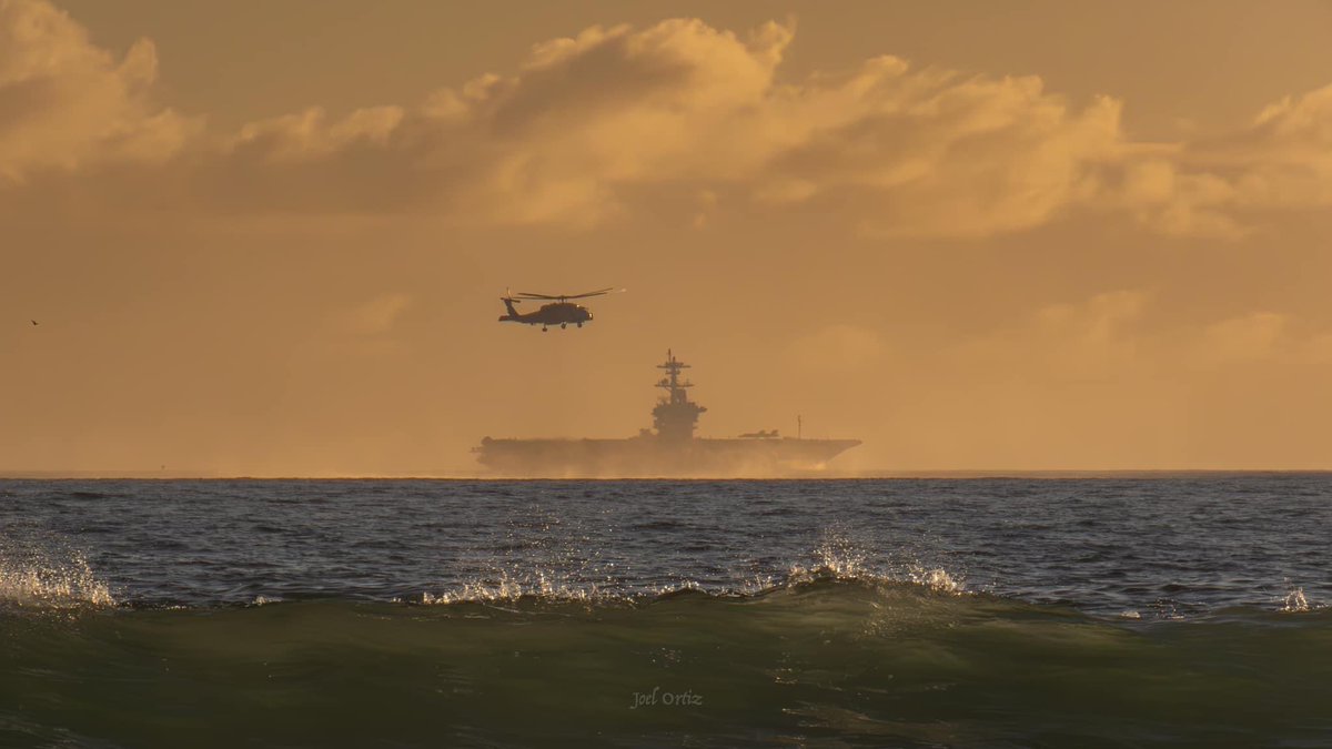 Coronado is home to three naval bases. Scenes like this along the shore are common, but still spectacular. Thanks to Joel Ortiz for capturing this Navy ship and helicopter on the Pacific. #Navy #coronado #coronadoisland #nasni #navalship #pacificocean #ocean #coronadobeach