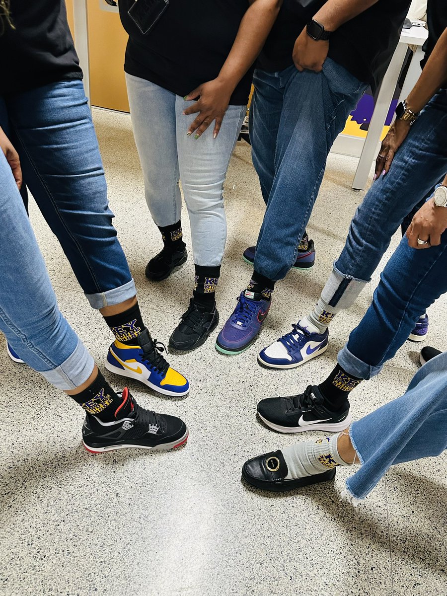 KeyMS_Cougars's tweet photo. At Key, we are taking a visible stand against drugs! Our Key Family raised awareness today by rolling up their pants or wearing high water pants!
Let’s continue to raise awareness together because together WE CAN! ❤️
@HoustonISD @redribbonweek
#WeAreKey #WeGotTheKey https://t.co/eecjWSpykA