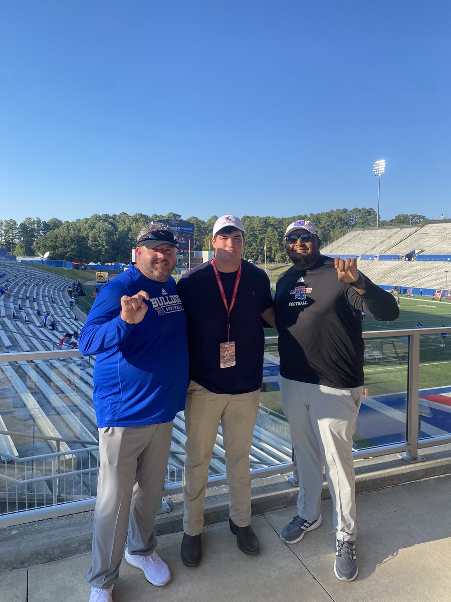 Catholic Hornet FB tweet media