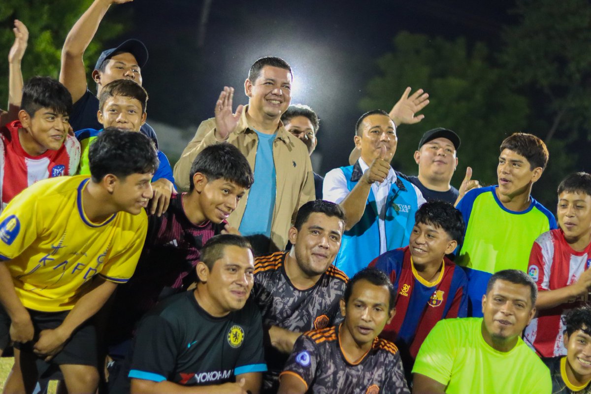 NIApopaSv's tweet photo. ✅️Gracias al trabajo de nuestro Candidato a Alcalde de #SanSalvadoOeste @joseurbinasv, se ha restaurado el parque Recreativo La Puerta en la Santa Carlota 1.

Una nueva historia para #sansalvadoroeste 

@XZablah @LaDepa_sv https://t.co/QNmjG6DZUE