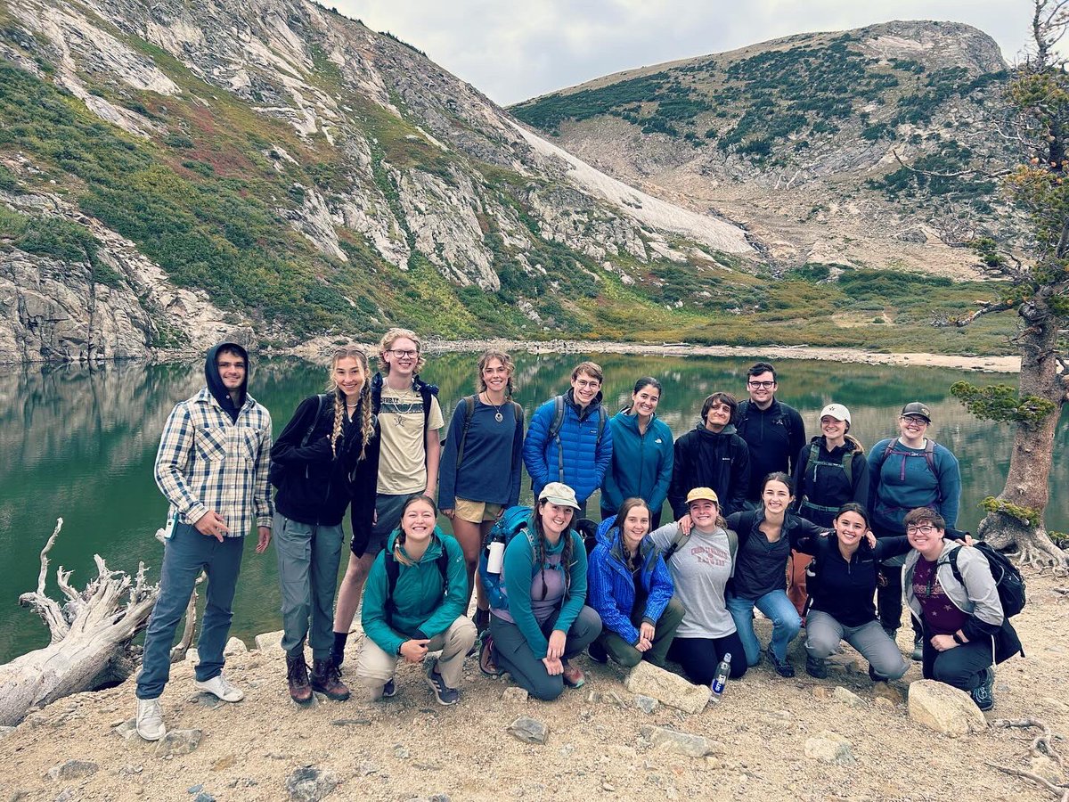 DMantarctica's tweet photo. On Day 2 of the CO field trip we hiked up to 11,000 feet to study the glacial terrain at St. Maryโs and visited the #climaxmolybdenum mine. Then we settled in to our new digs in #SalidaCO. We even got a few snowflakes to help us feel more glacial! https://t.co/33HQJlazKX