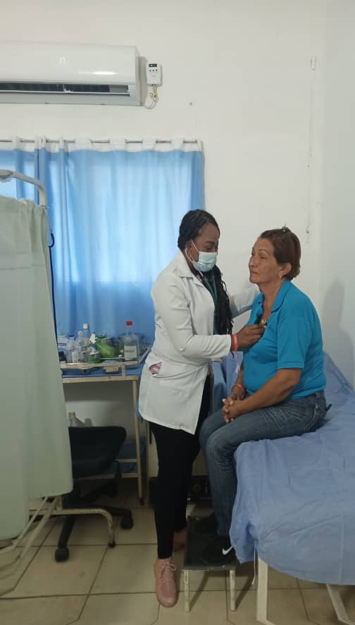 Brindando a la población venezolana la atención médica que necesita.

#CubaPorLaVida🇨🇺