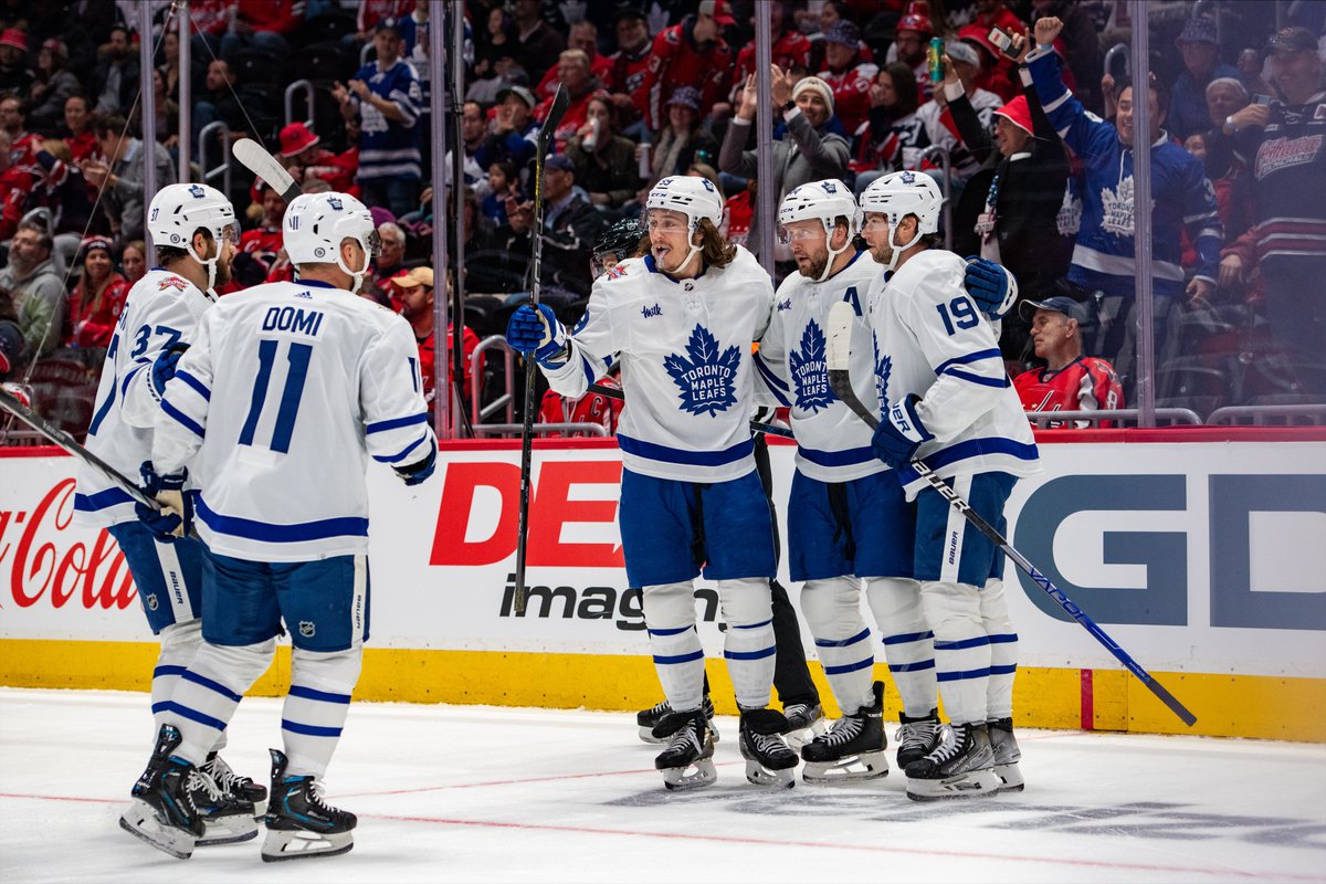 MapleLeafs's tweet photo. "MO DADDY!" https://t.co/89sf08glXL