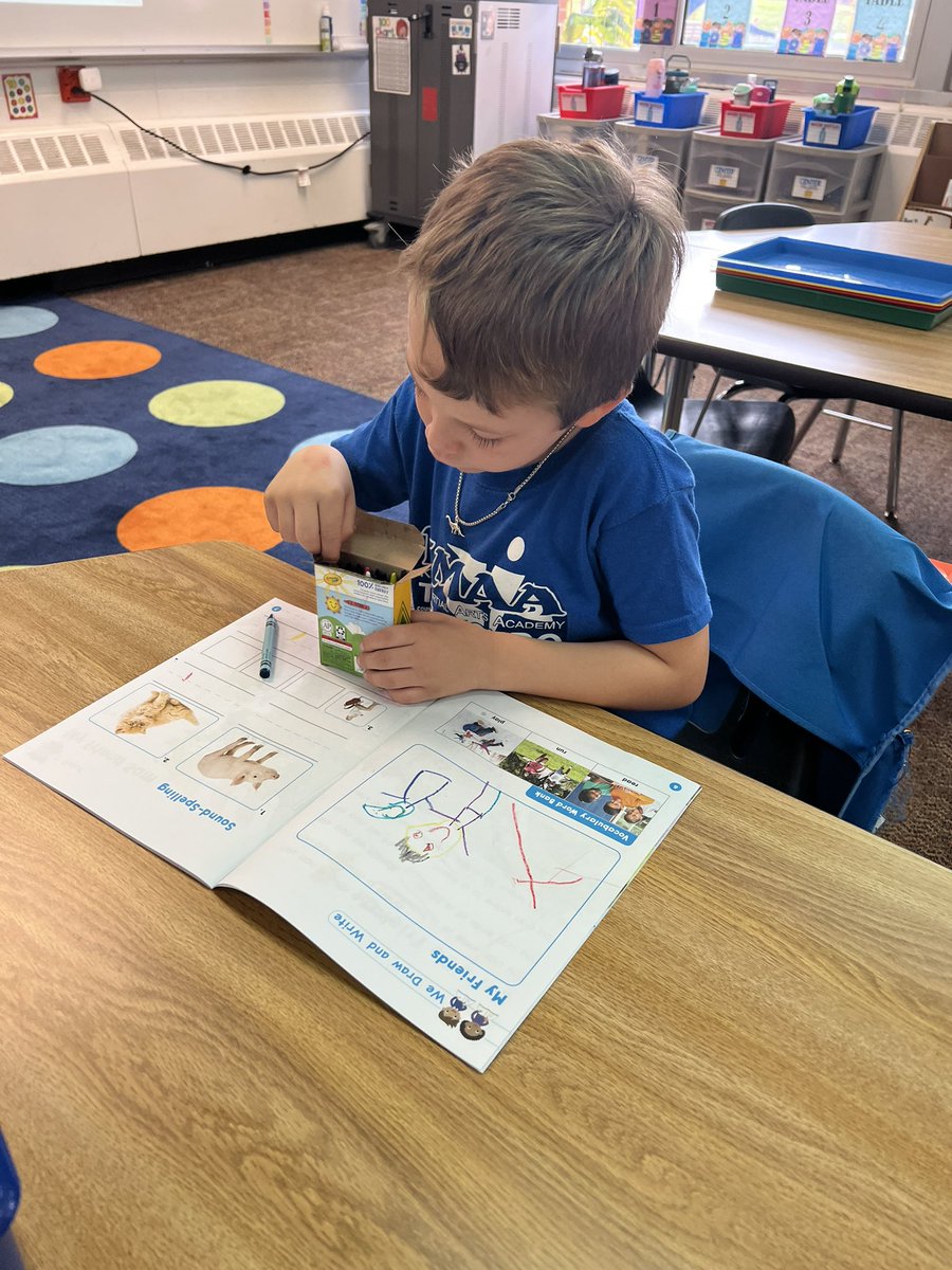 misskrollVV's tweet image. I love that we get to start every morning with our Benchmark Phonics activities. It was a great morning of some amazing work. A few friends also had a chance to bring their book under the document camera to share with the whole class. #readytoread #viewourstory