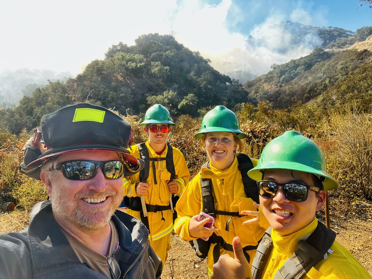 TreeProf's tweet image. Another great day in the “office” on a prescribed fire with @CalPoly students. These Forest &amp;amp; Fire Sciences majors likely learned more in 5 hours than in 5 weeks of classroom lectures. Thanks @CALFIRE_SLO for the invite and continued support! #LearnByDoing