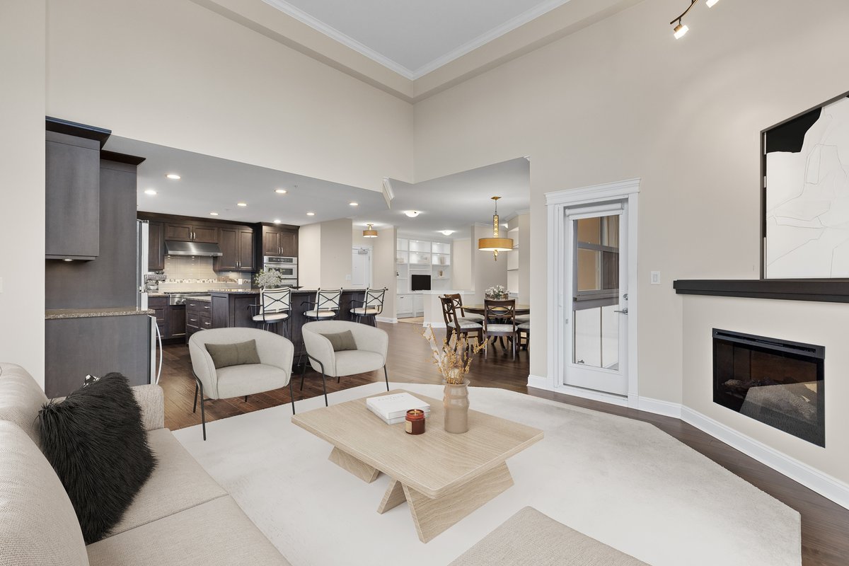 ResidentXperts's tweet image. 🏡 Just Listed! Luxury PENTHOUSE: 1706 sq.ft, 2 beds + den, 2 baths, 2 patios. Move-in ready, pet-friendly, and includes 2 parking &amp;amp;  2 storage lockers. Don't miss this rare opportunity! #GeminiPenthouse #VancouverHomes
Click below for more details: residentexperts.ca/portfolio/list…
